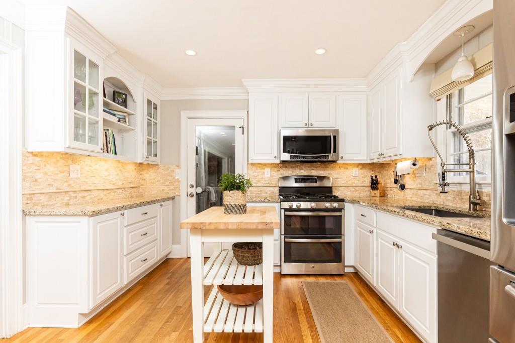 258 Meadowbrook Drive