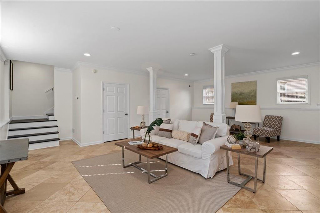 1058 Antioch Drive NE