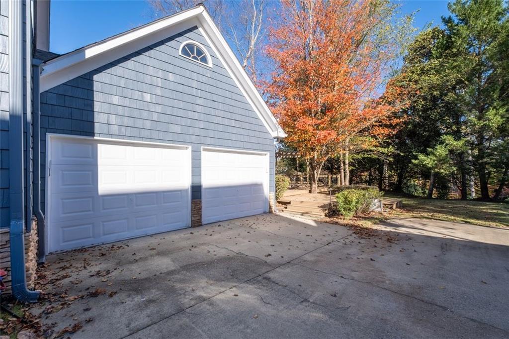 1058 Antioch Drive NE