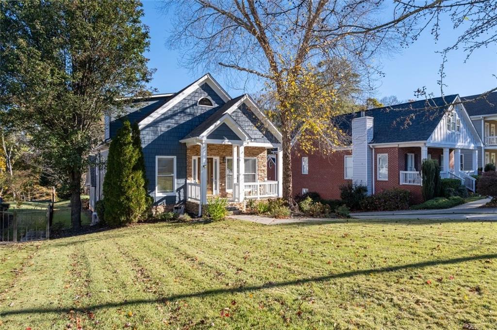 1058 Antioch Drive NE