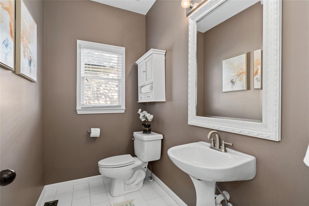 1058 Antioch Drive NE