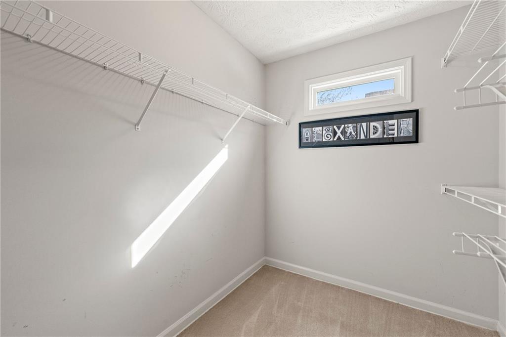 325 Braxton Place