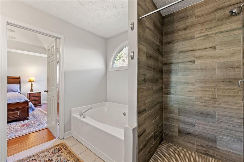 325 Braxton Place