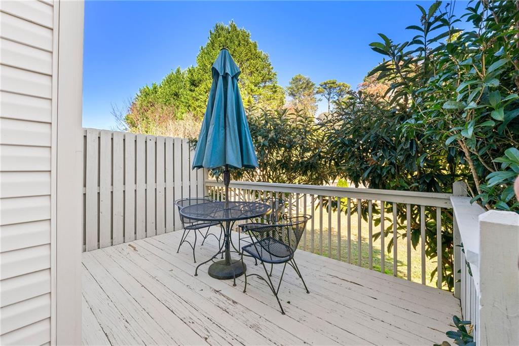325 Braxton Place