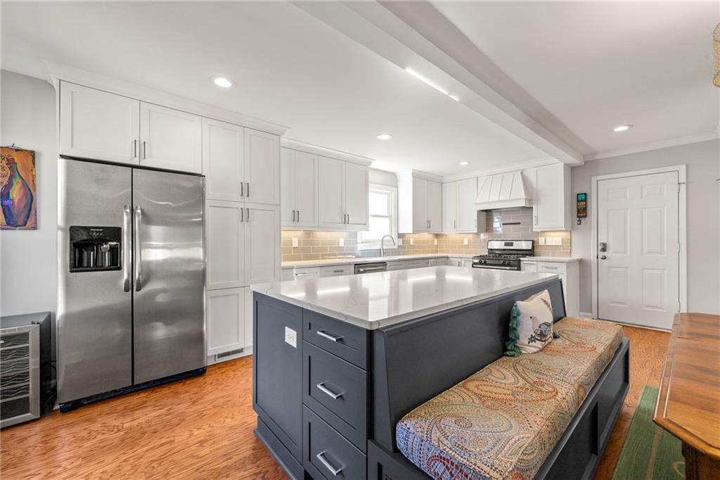 325 Braxton Place