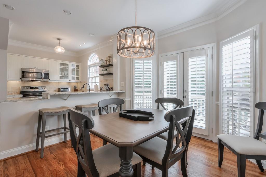 12 Honour Avenue NW Unit 3