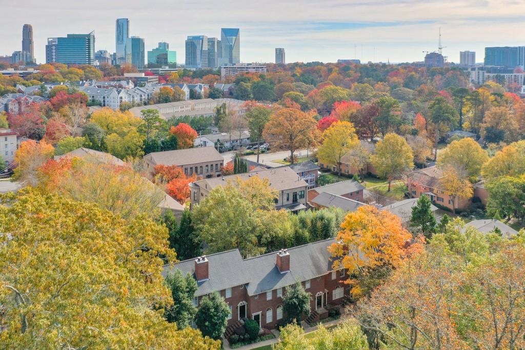 12 Honour Avenue NW Unit 3