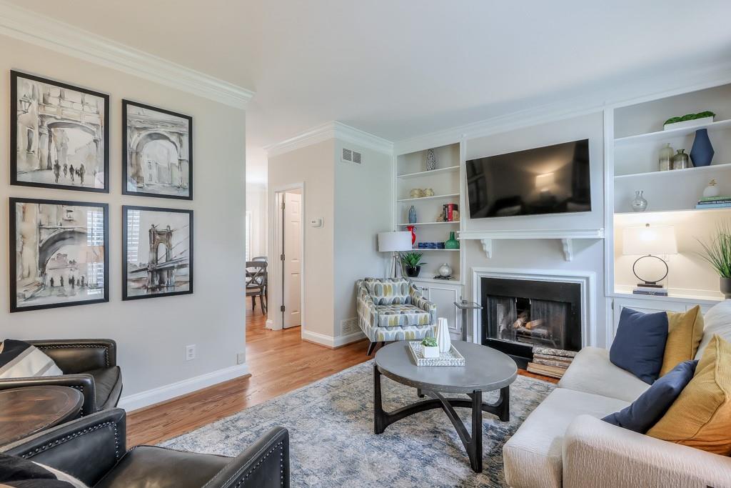 12 Honour Avenue NW Unit 3