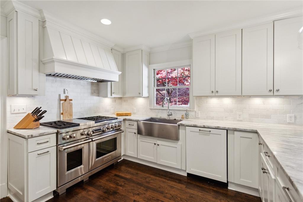 3188 Verdun Drive NW