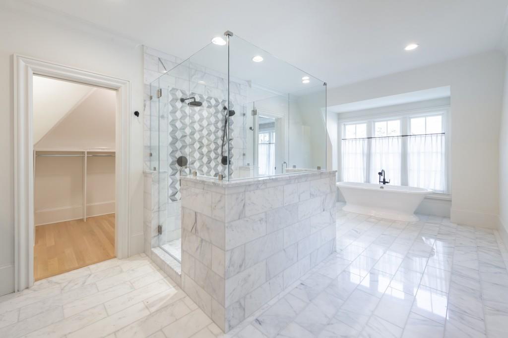 3205 Verdun Drive NW