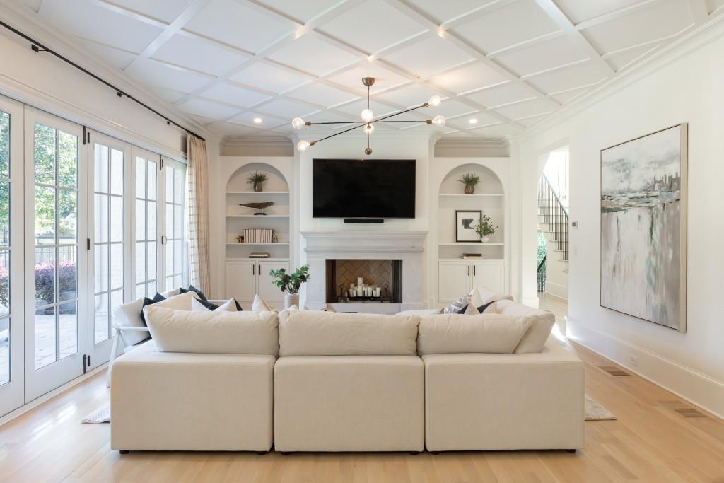 3205 Verdun Drive NW