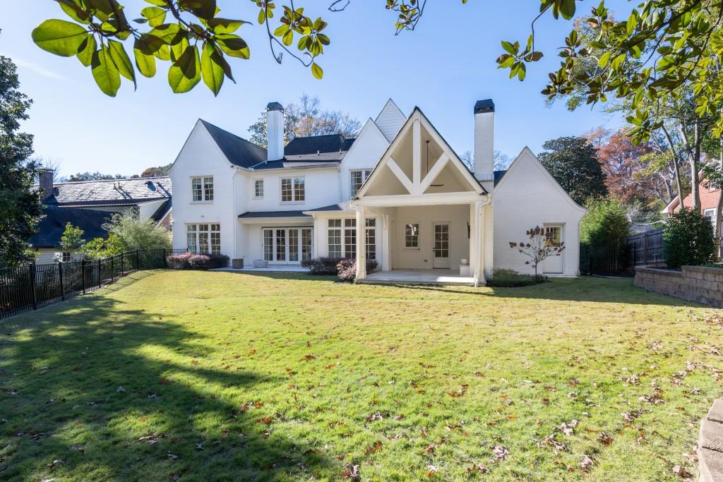 3205 Verdun Drive NW