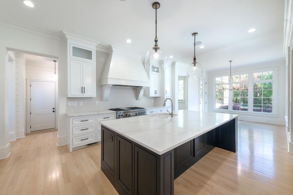 3205 Verdun Drive NW