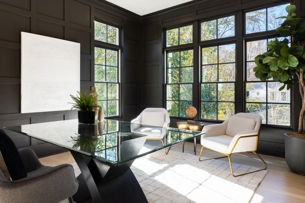 3205 Verdun Drive NW