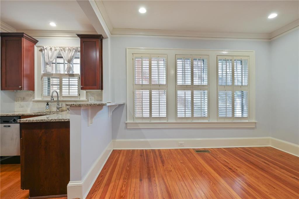 1125 Briarcliff Place NE Unit 1