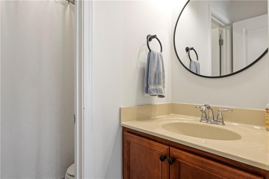 1565 Habershal Road NW