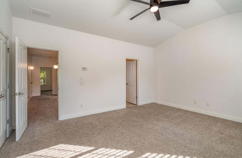 2682 Colgan Court SE