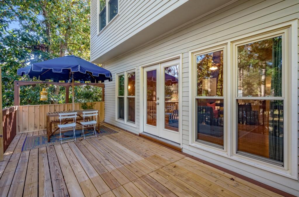 2682 Colgan Court SE