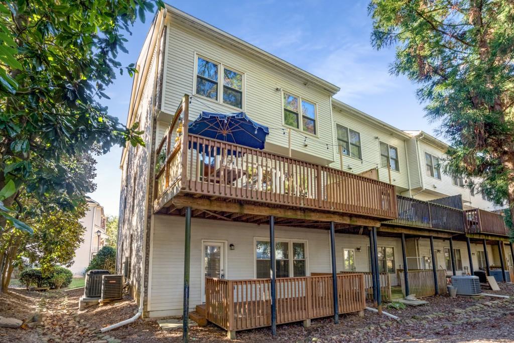 2682 Colgan Court SE