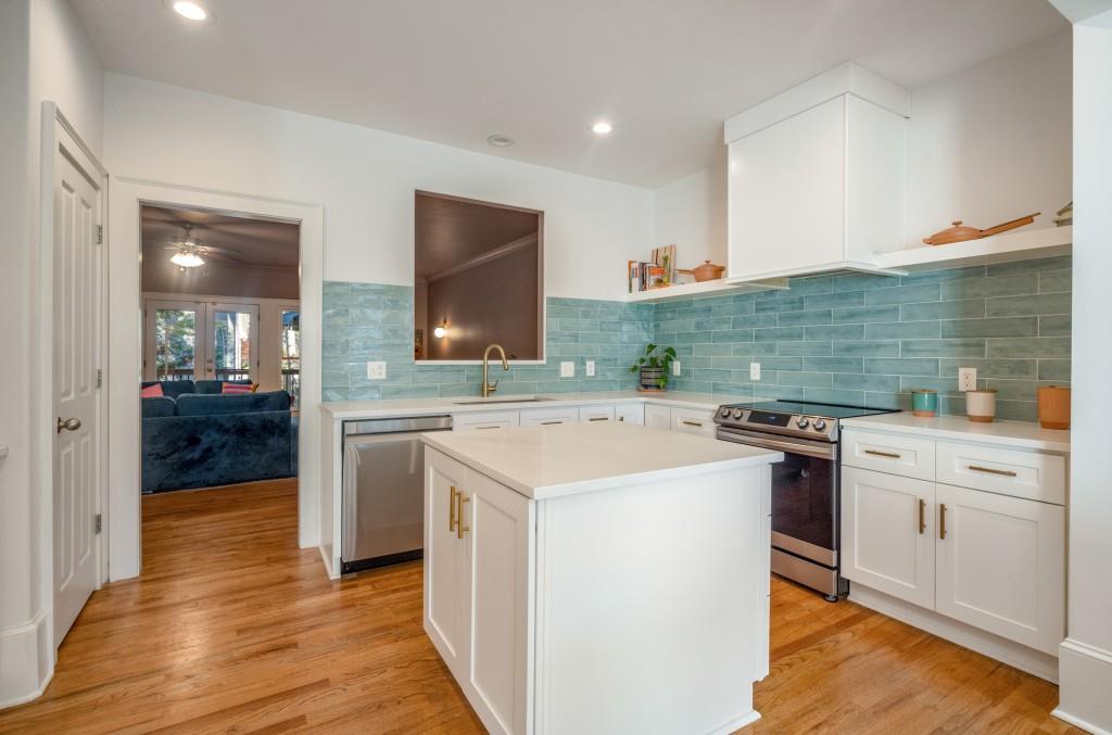 2682 Colgan Court SE