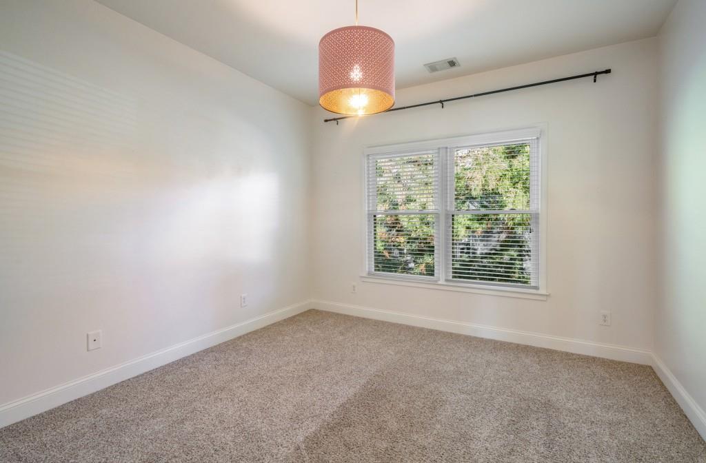 2682 Colgan Court SE