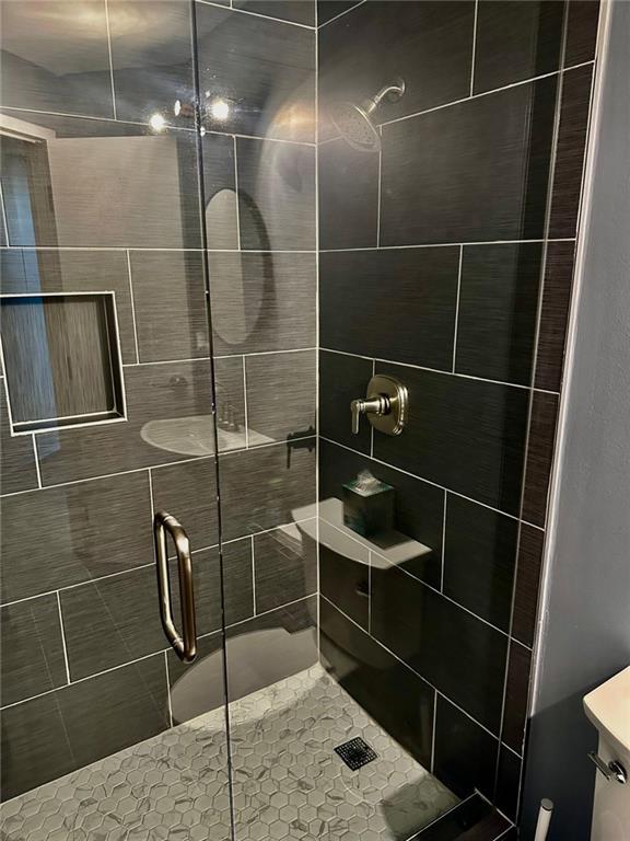 3235 ROSWELL Road NE Unit 604