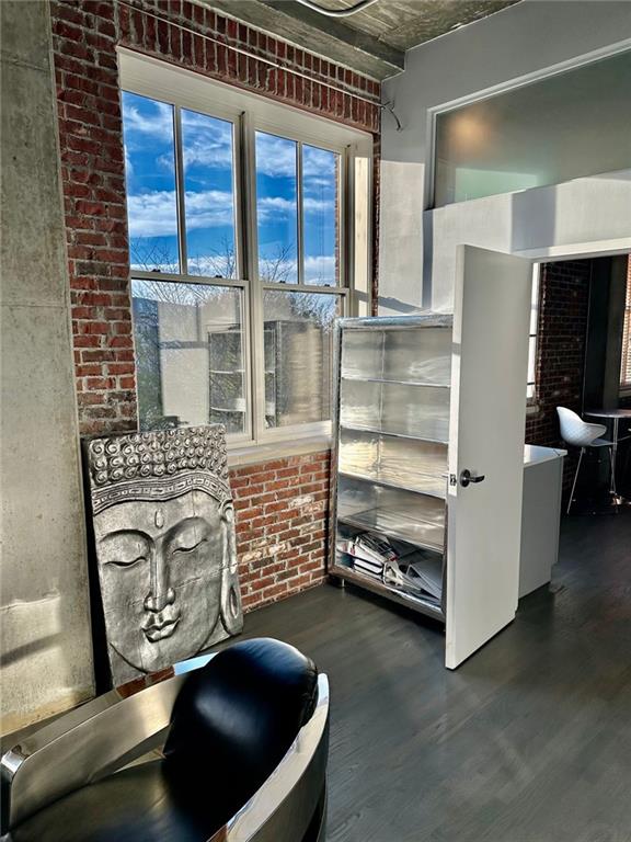 3235 ROSWELL Road NE Unit 604