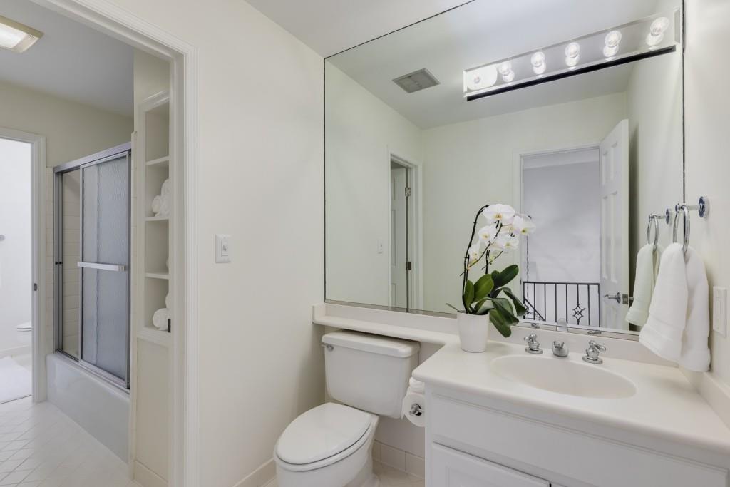 1726 Houghton Court S