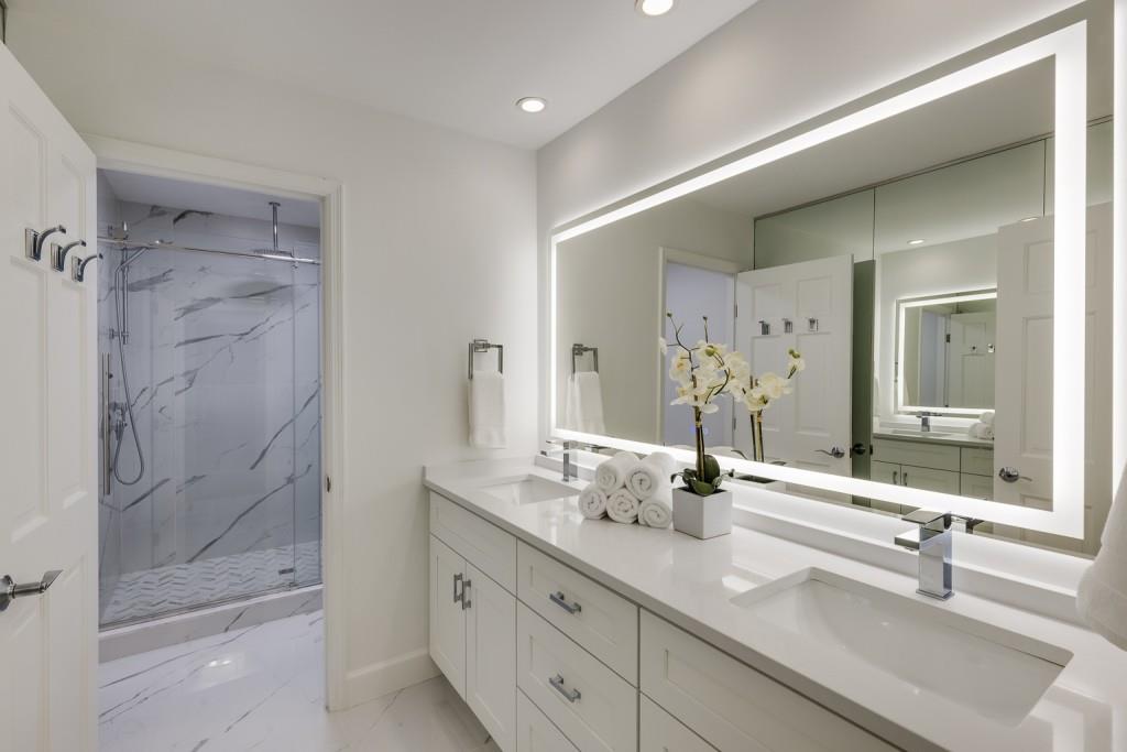 1726 Houghton Court S