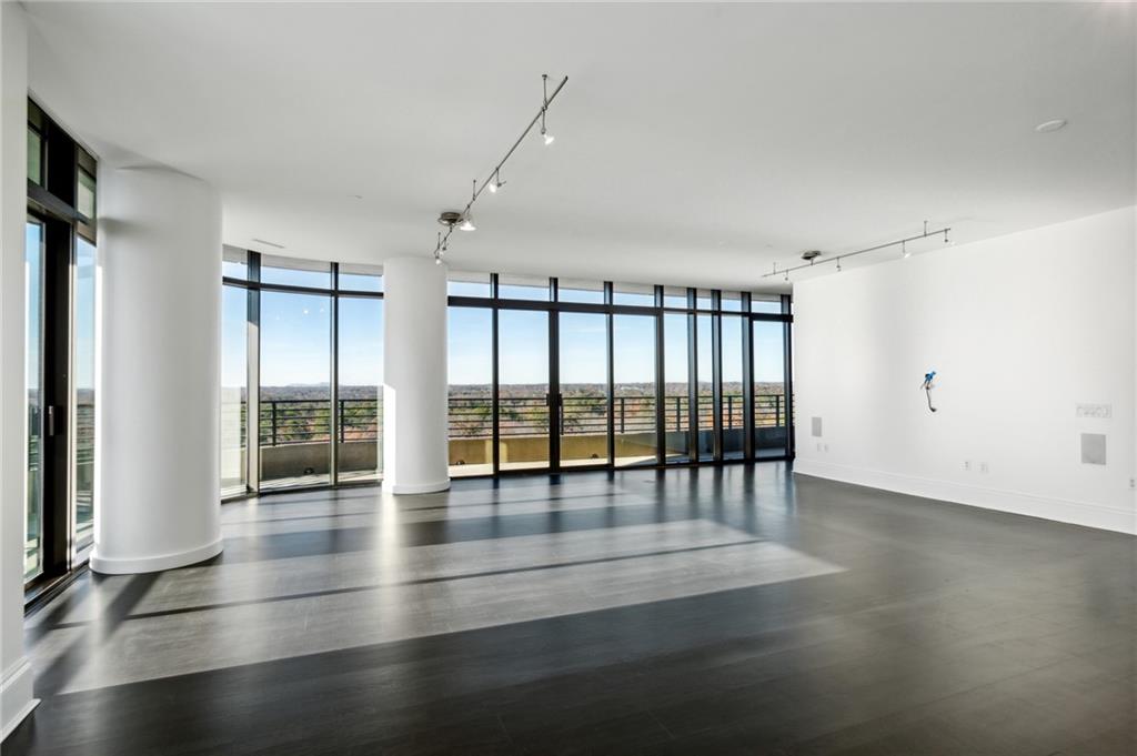 750 Park Avenue NE Unit 13W