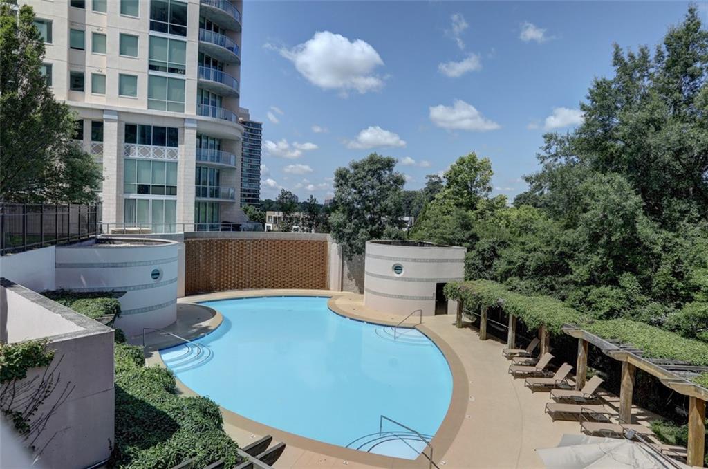 750 Park Avenue NE Unit 13W