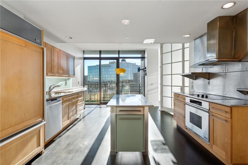 750 Park Avenue NE Unit 13W