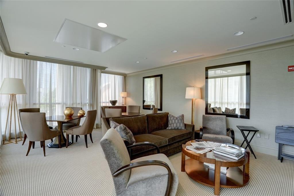 750 Park Avenue NE Unit 13W