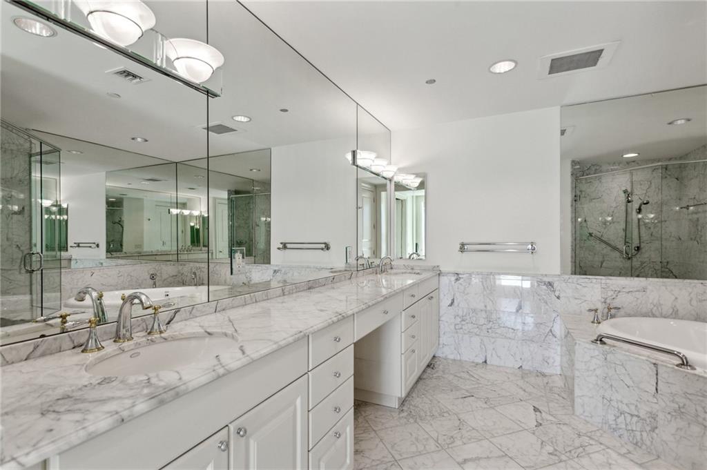 750 Park Avenue NE Unit 13W