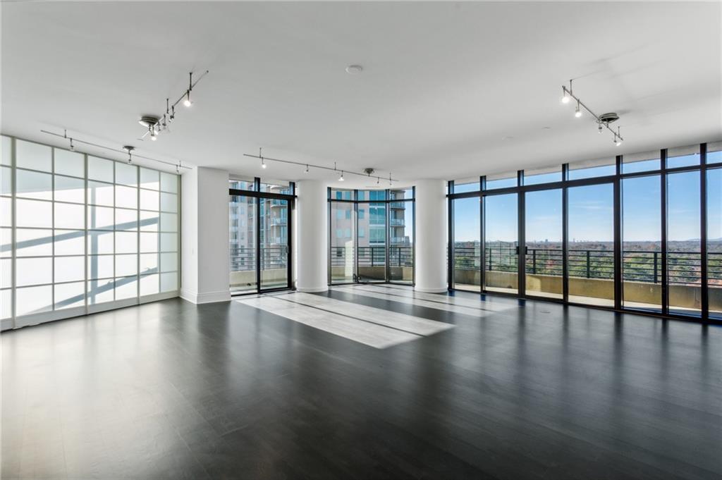 750 Park Avenue NE Unit 13W