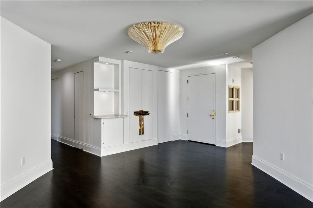 750 Park Avenue NE Unit 13W