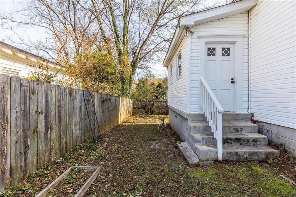 2943 Layton Avenue NW