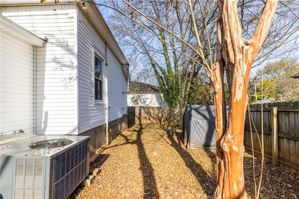 2943 Layton Avenue NW