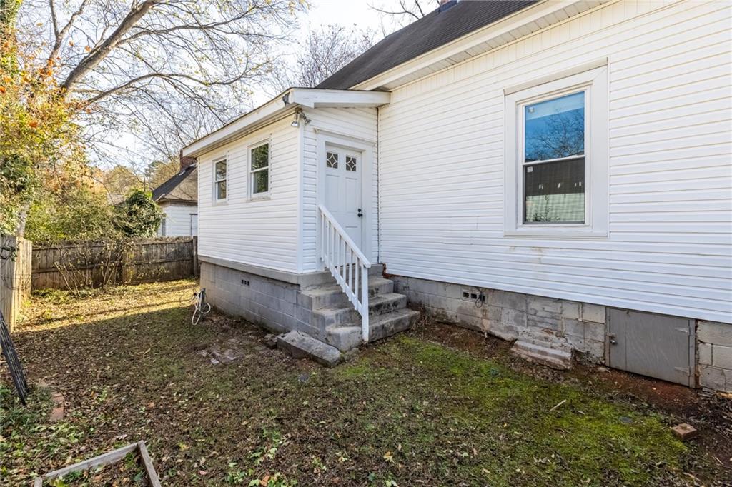 2943 Layton Avenue NW