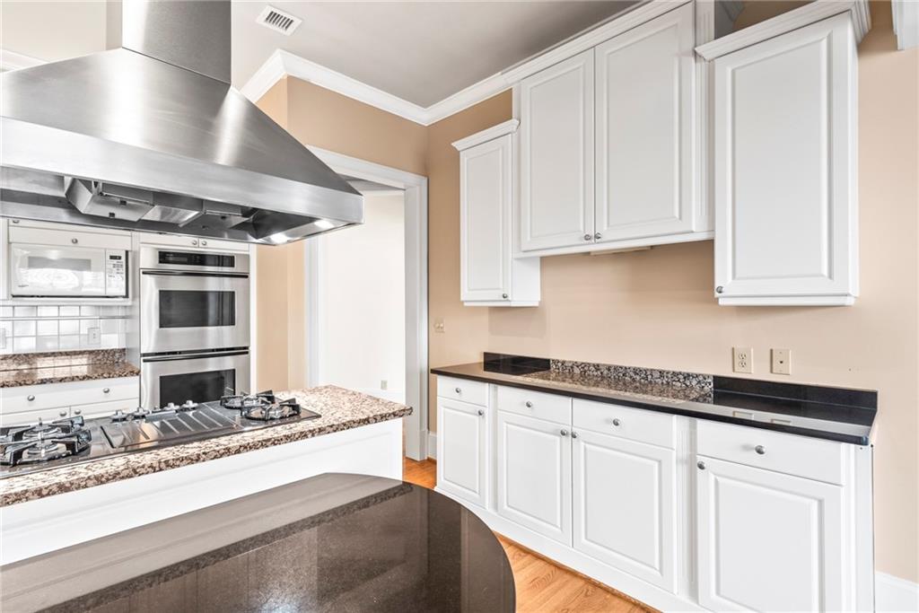 3657 Peachtree Road NE Unit 3C