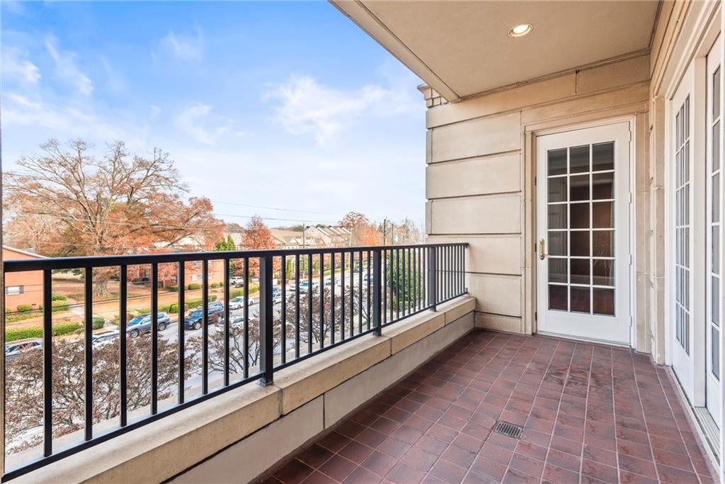 3657 Peachtree Road NE Unit 3C