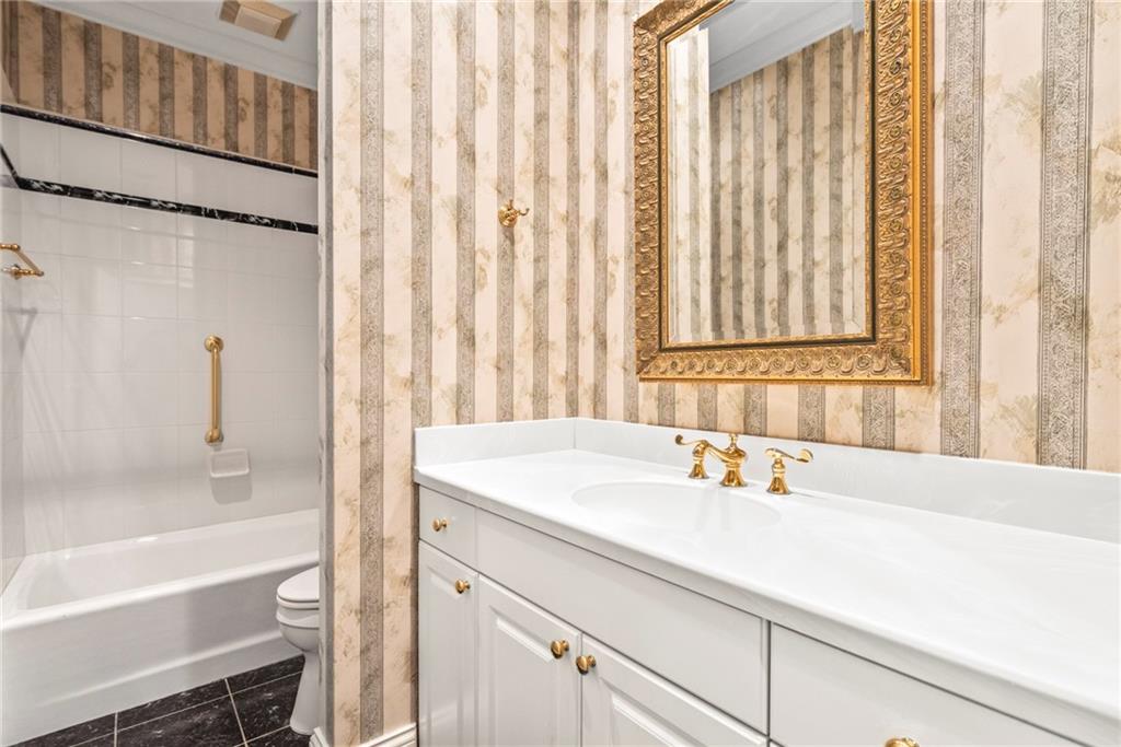 3657 Peachtree Road NE Unit 3C