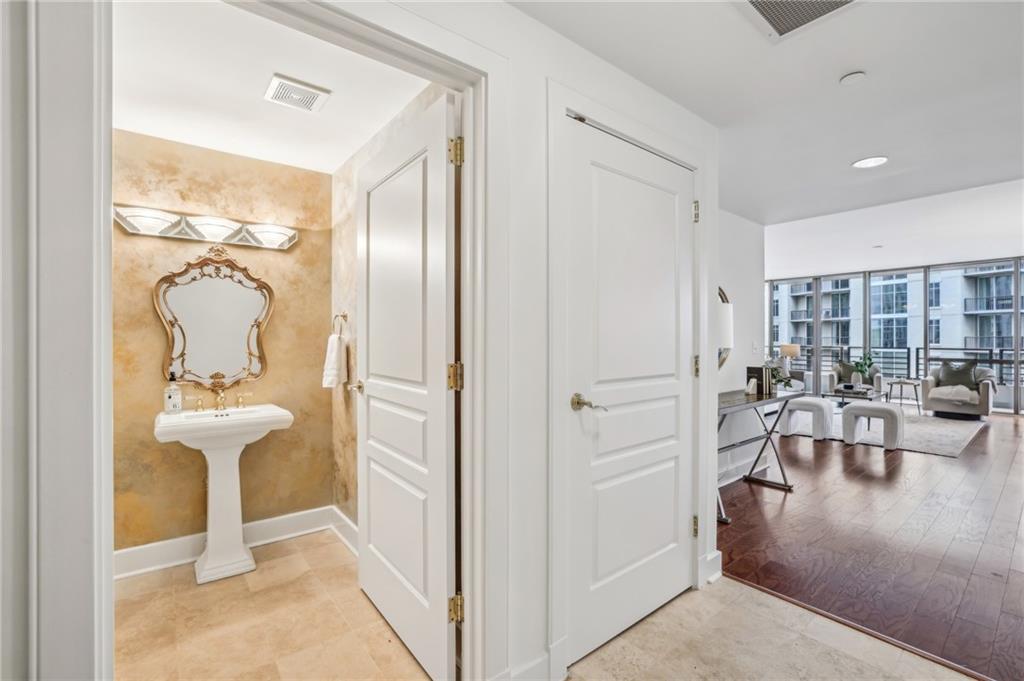 700 Park Regency Place NE Unit 1105