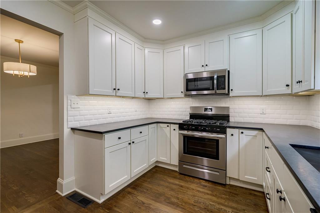 349 Delmont Drive NE