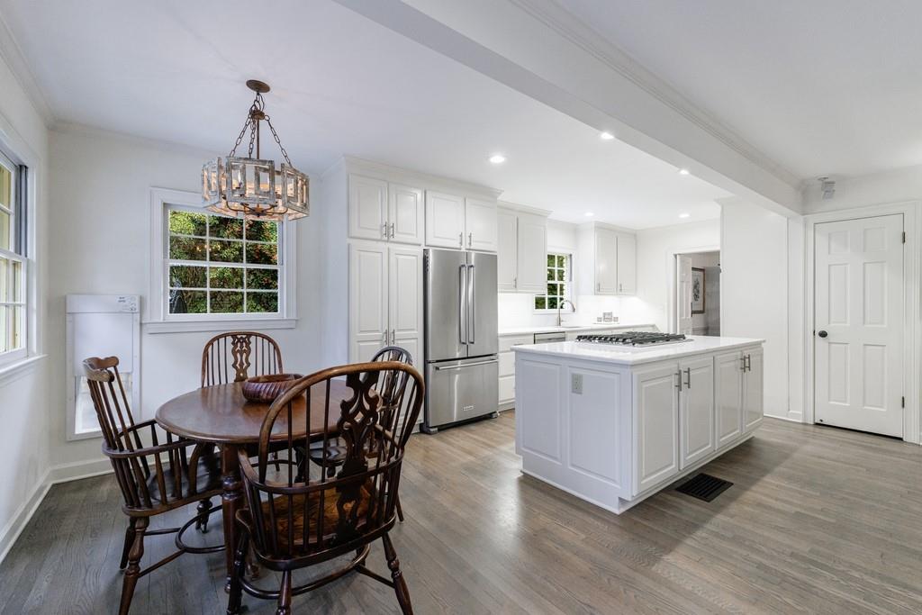 2942 Rhodenhaven Drive