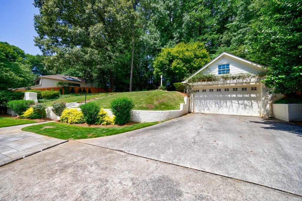 2942 Rhodenhaven Drive