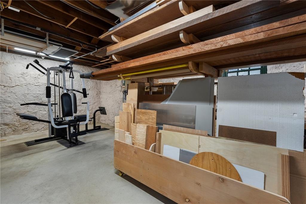 1093 Lanier Boulevard NE