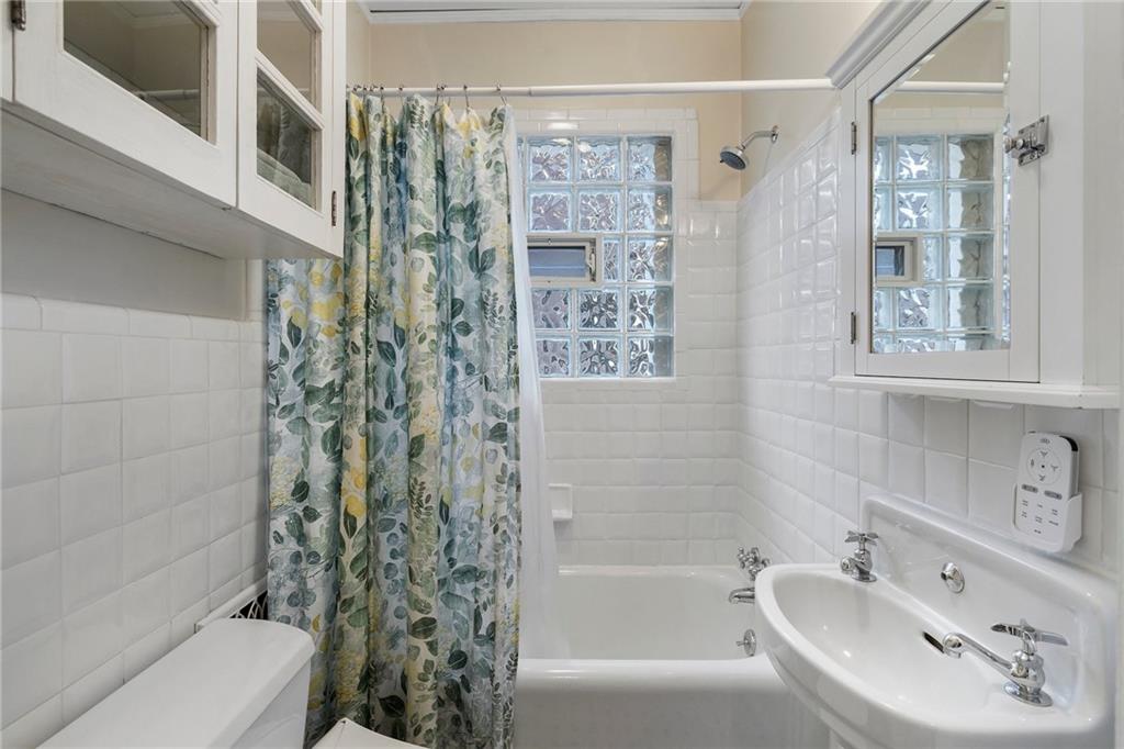 1093 Lanier Boulevard NE