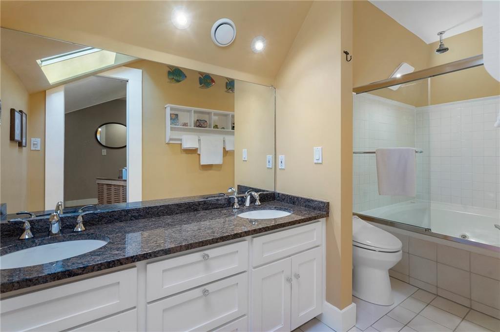 1093 Lanier Boulevard NE