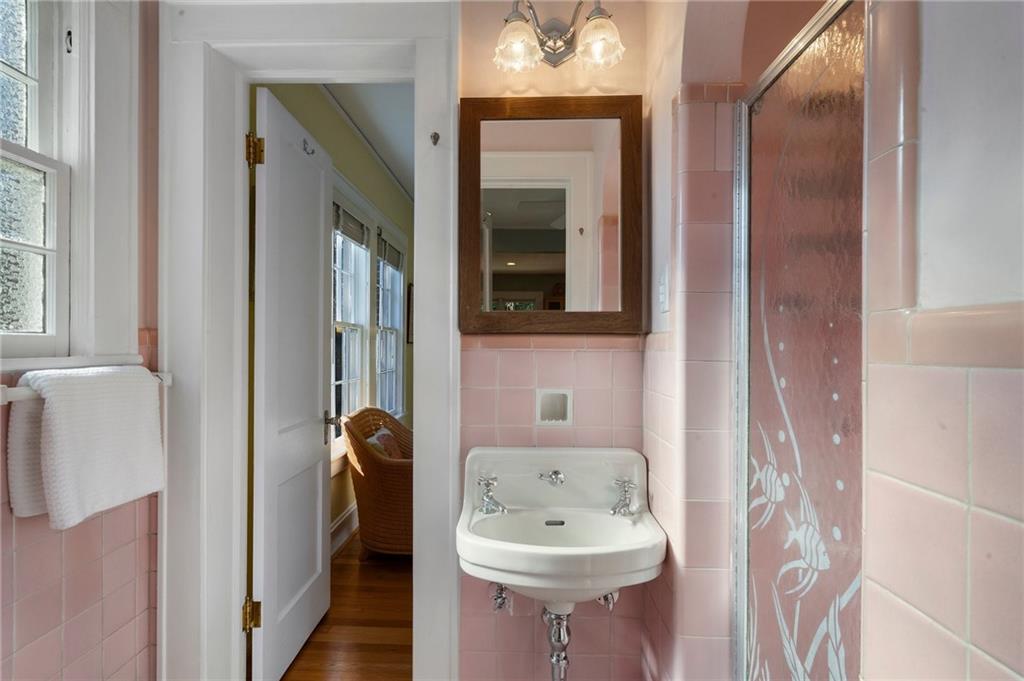 1093 Lanier Boulevard NE